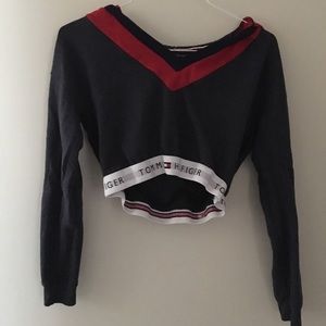 Tommy Hilfiger Cropped Hoodie